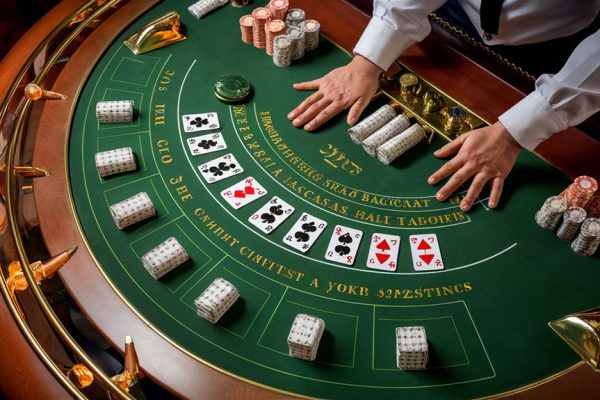learn professional baccarat strategy