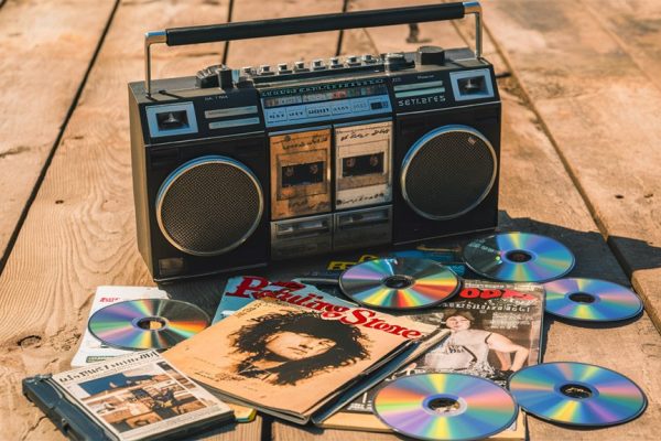 popular nineties music classics